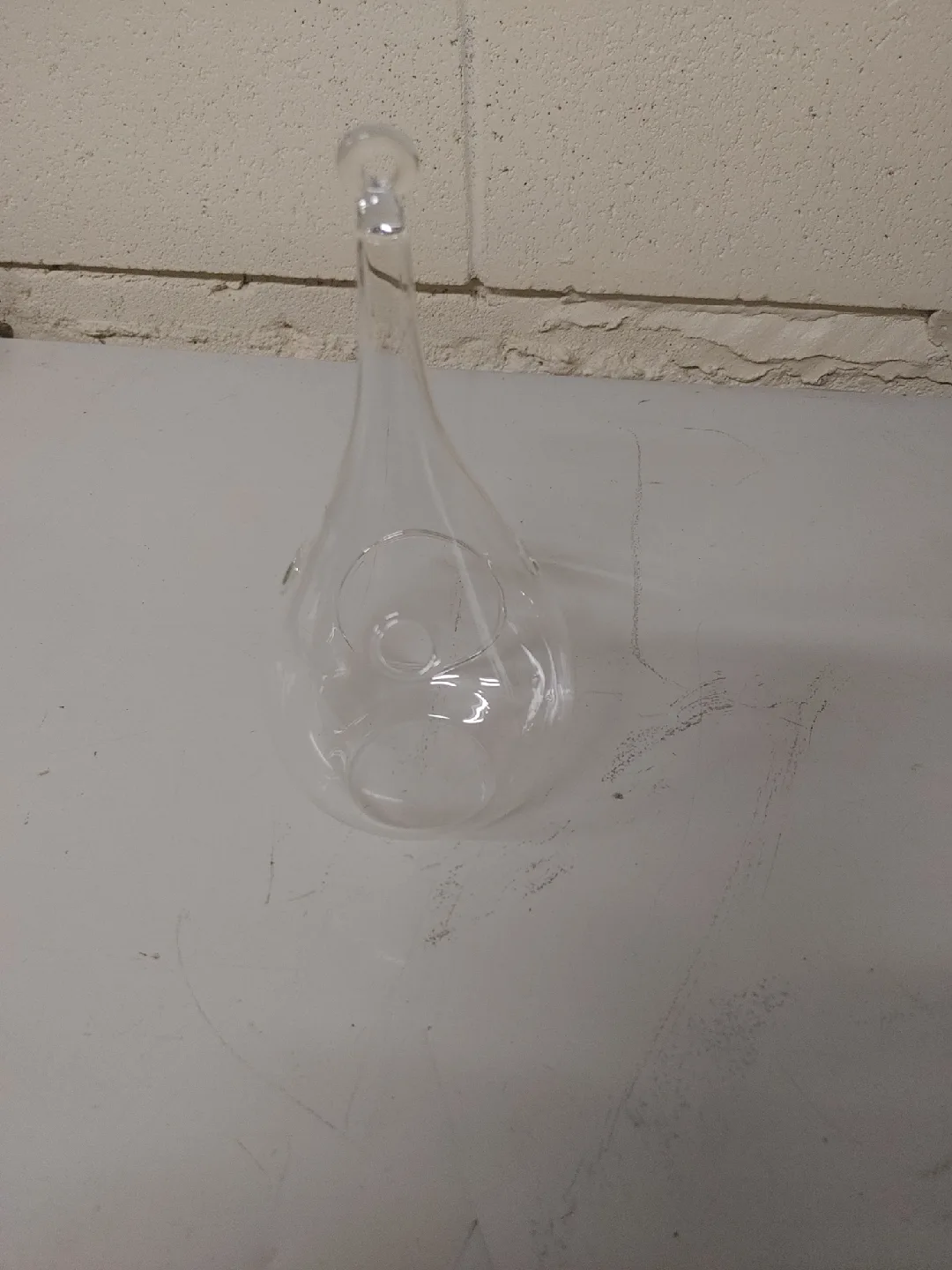 Assorted Clear Glass Vases image indicator(2)