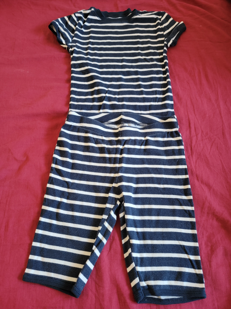 Unisex pajama set size XL (10-12)