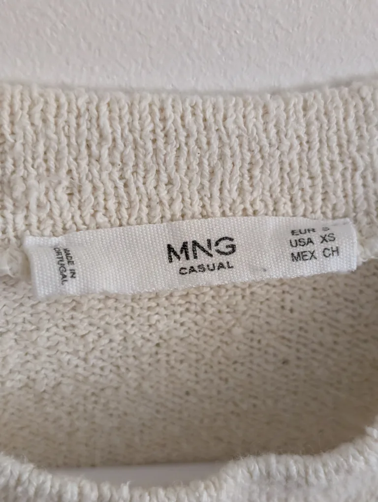 MNG Casual Cream Textured Top Crop Top suitable for fall image indicator(2)