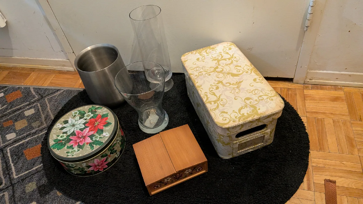 Rug and Assorted Decorative Storage Containers thumbnail