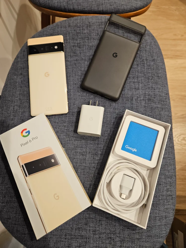 Google Pixel 6 Pro - Sorta Sunny [ as good as new, with box ] image indicator(7)
