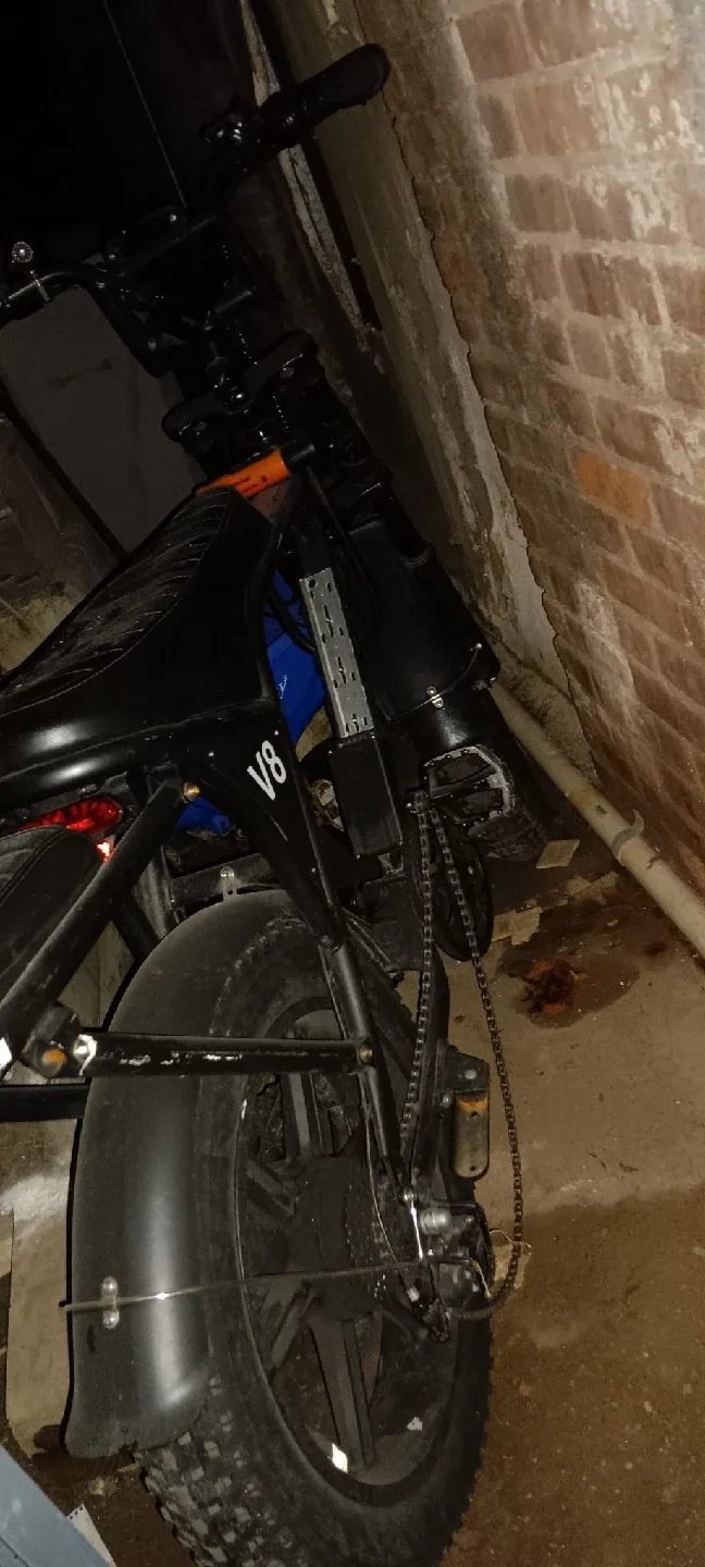 V8 Electric Bike - Black image indicator(3)