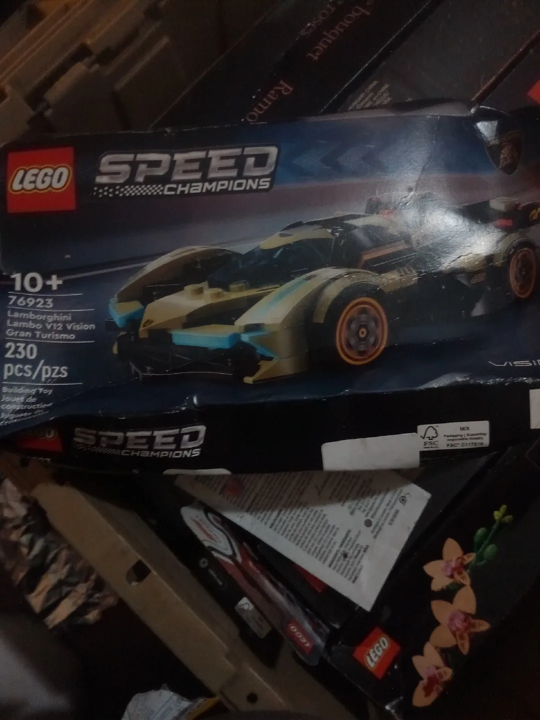 New LEGO Star Wars Jango Fett's Starship 75433 image indicator(9)