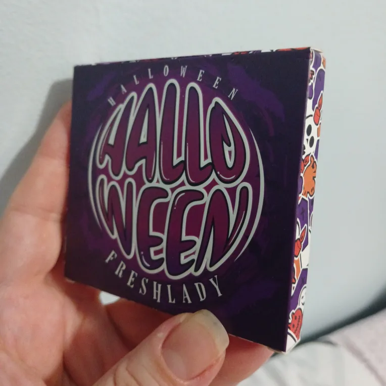 Animé / cosplay contacts image indicator(3)