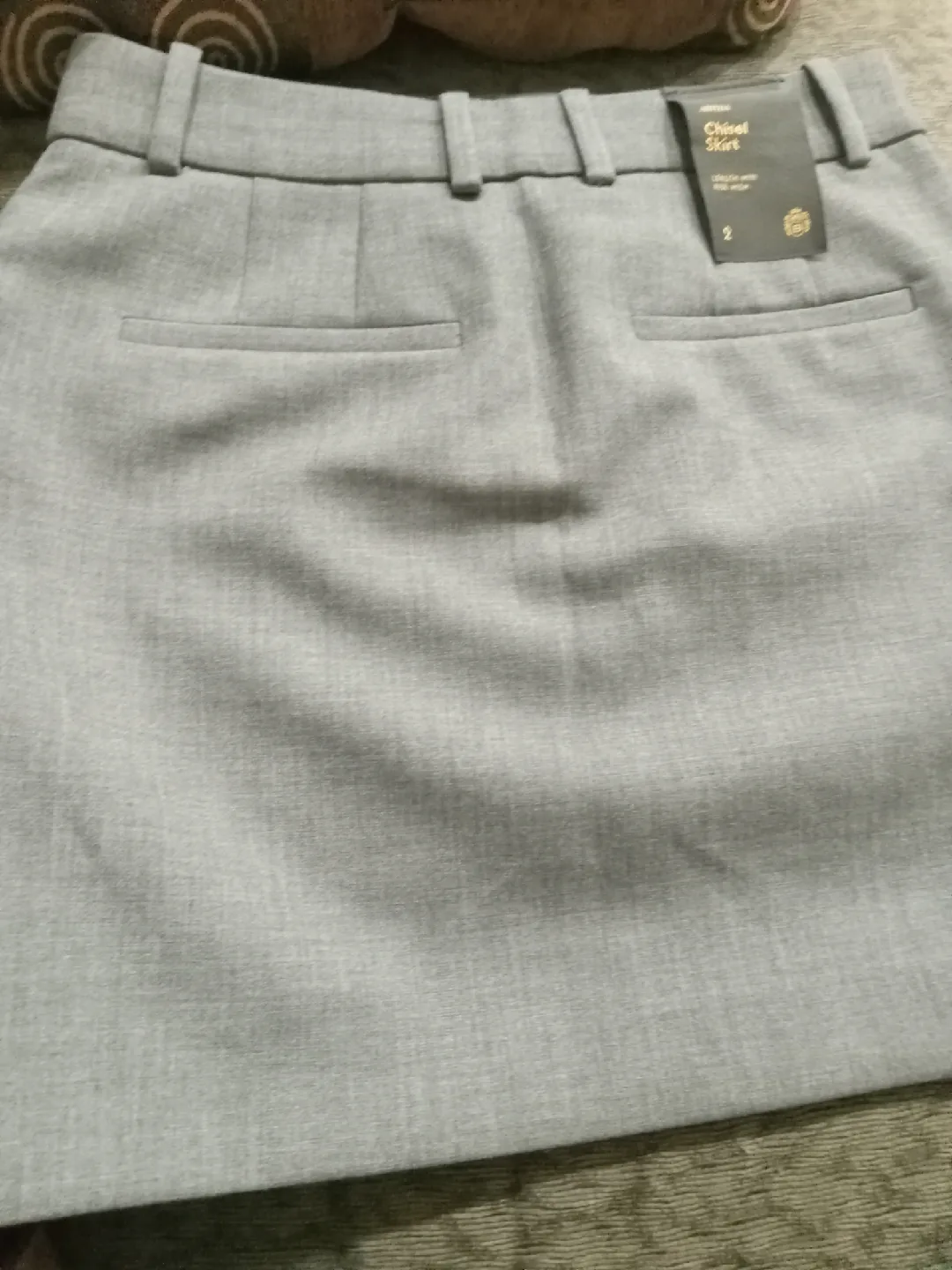 Aritzia Babaton Chisel Skirt - Size 2 image indicator(2)