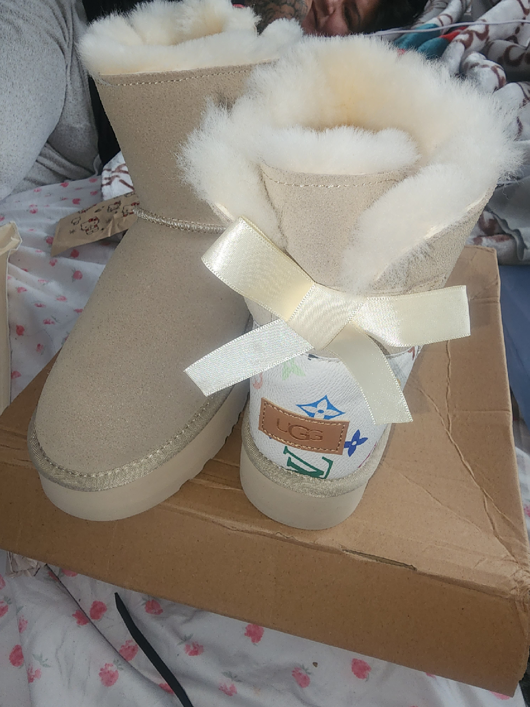 Custom UGGs - photo 2