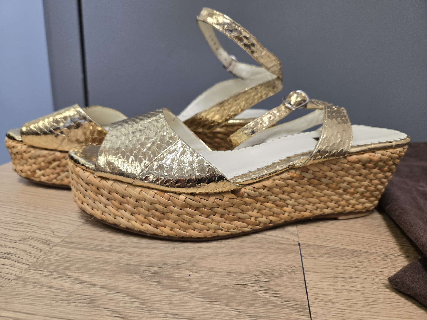 Rafe New York Gold Leather Wedge Sandals - Size 10 - photo 4