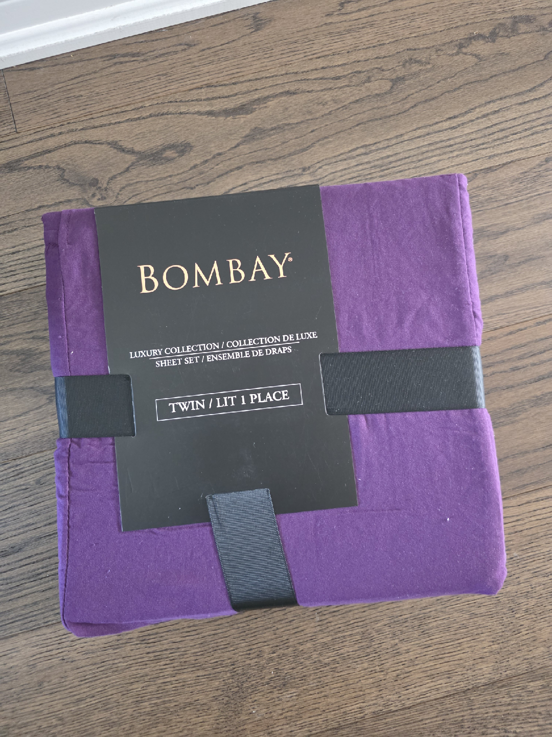 Bombay Luxury Collection Twin Sheet Set