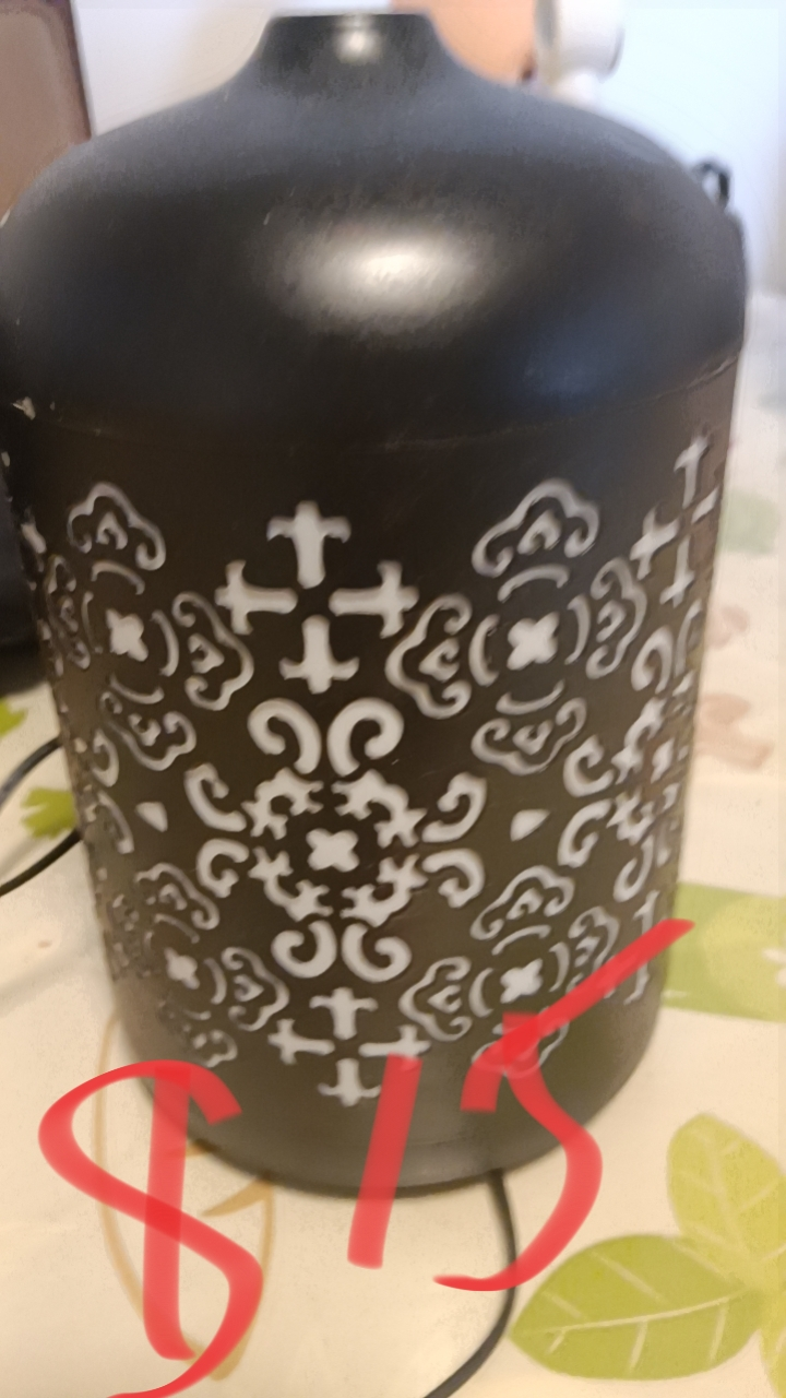 Black & White Patterned Diffuser