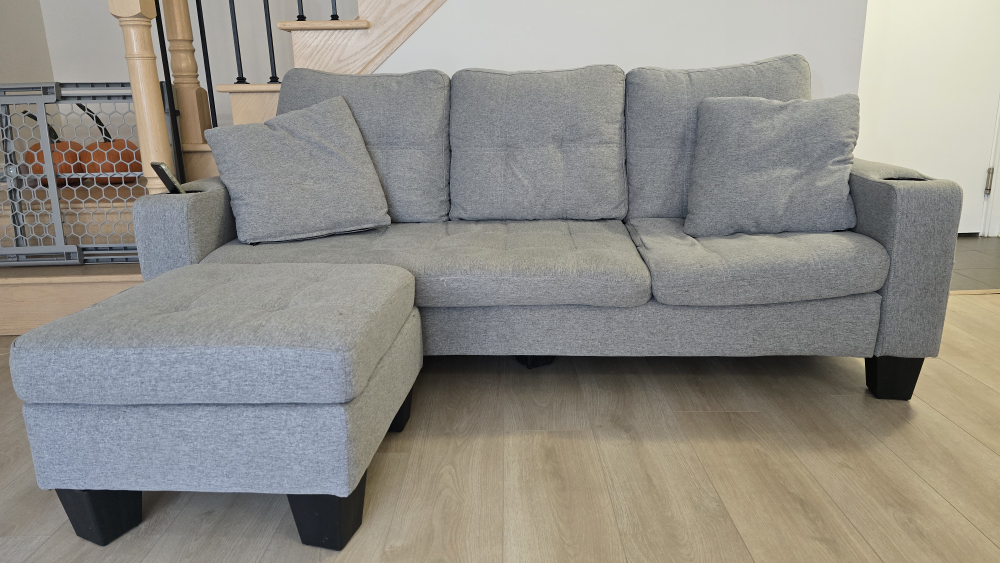 Grey Sectional Sofa with Ottoman - Like  New! - photo 3