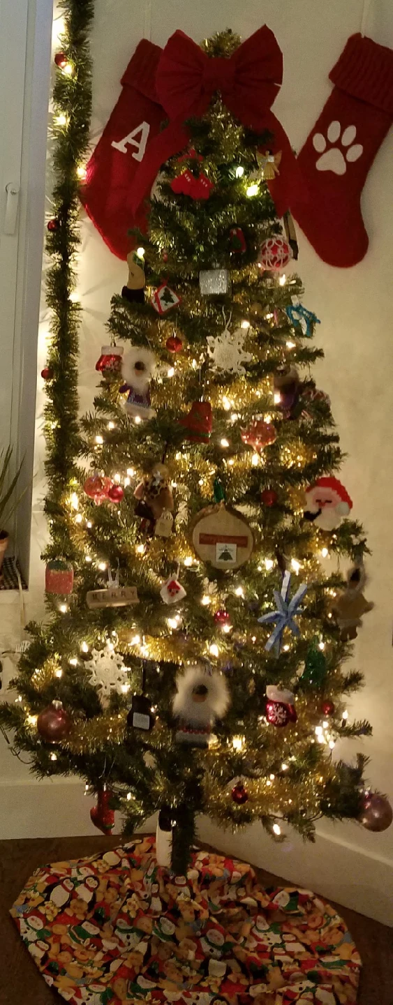 6 Foot Alberta Spruce Artificial Christmas Tree - photo 3