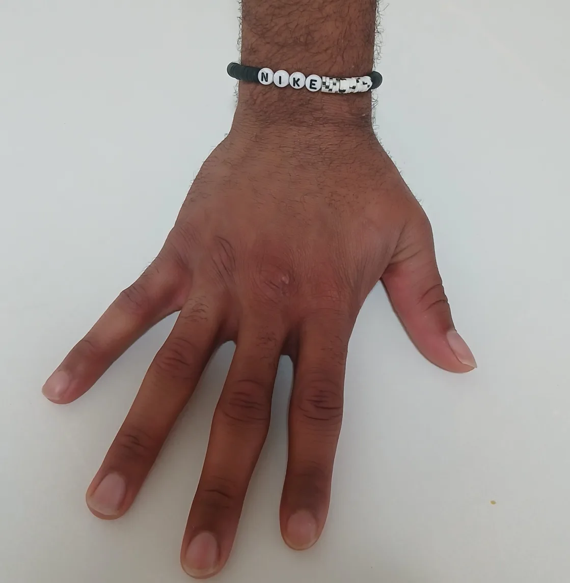 Handmade Beaded Bracelets image indicator(2)