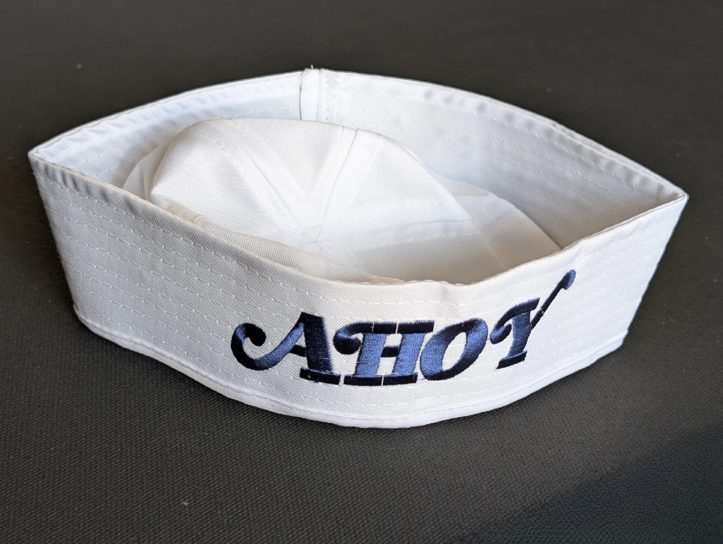 Stranger Things Scoops Ahoy Costume - Size Small - photo 3