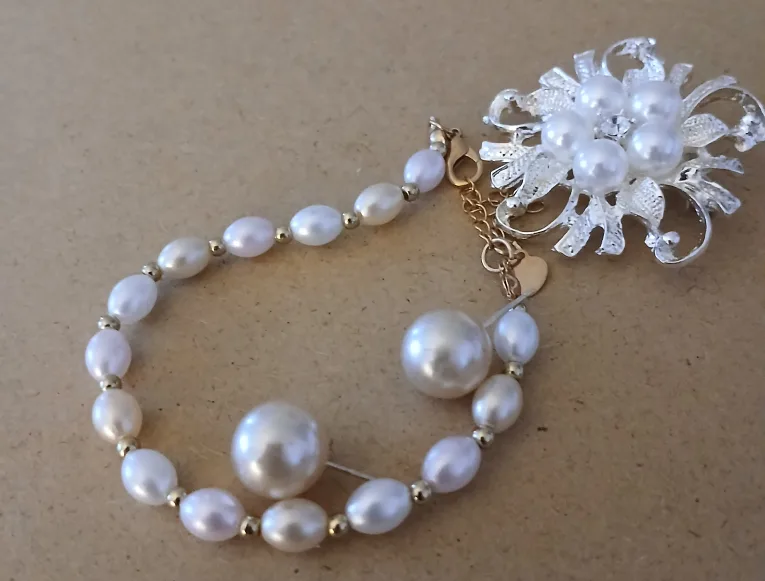 Faux pearl Bracelet with Silver Floral Accent thumbnail