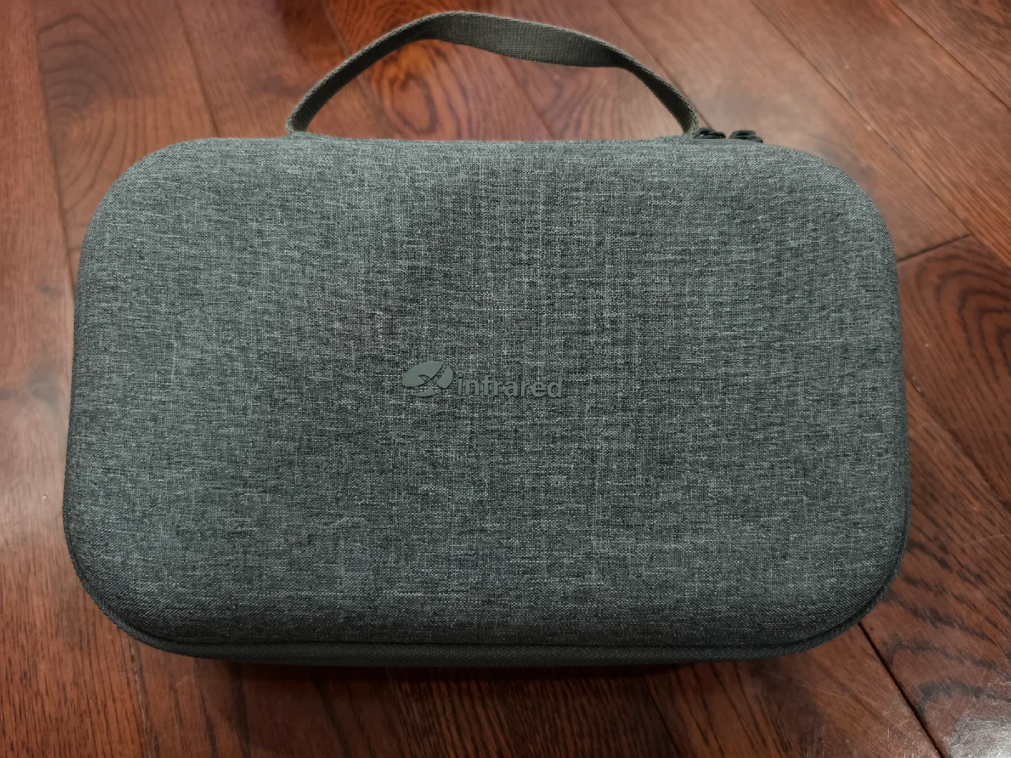 Infrared Thermal Eye Camera w/ Case image indicator(2)