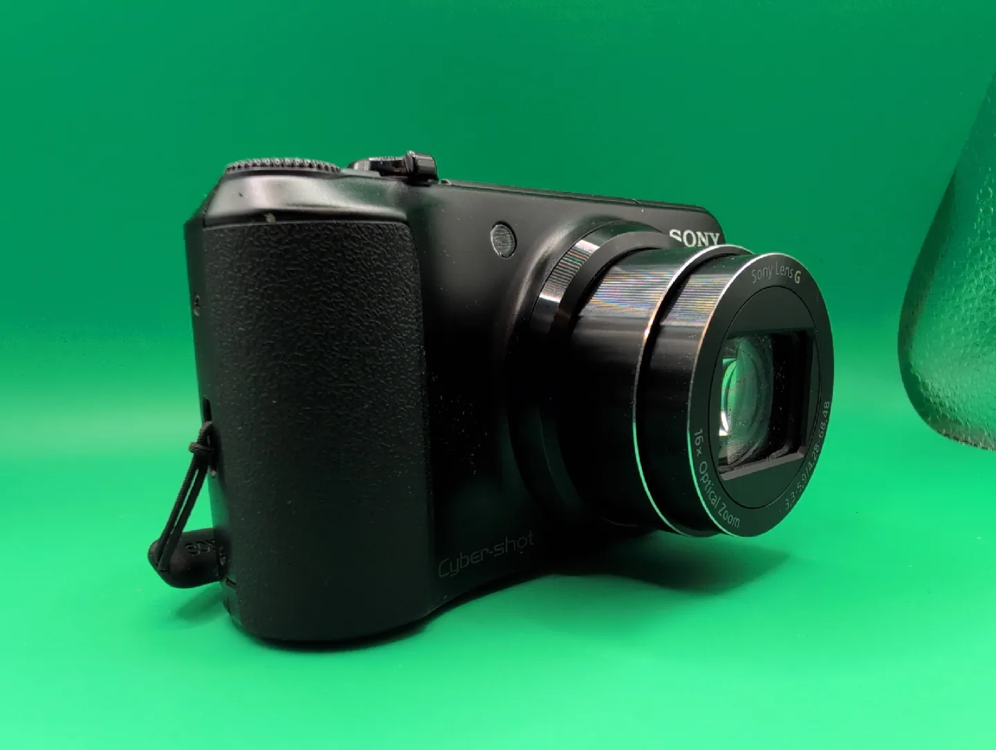 Sony Cyber-shot DSC-H90 Digital Camera image indicator(2)