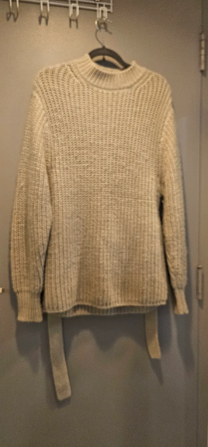 Zara Knit Sweater with Tie - Size S ❤️ thumbnail