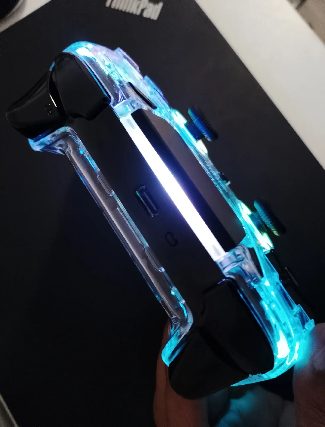 Biogenik BG6185 Glow Wireless Controller image indicator(2)