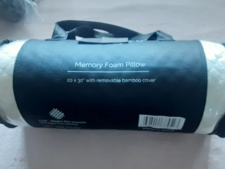 NIC & SYD Home Memory Foam Pillow (20x30") image indicator(3)