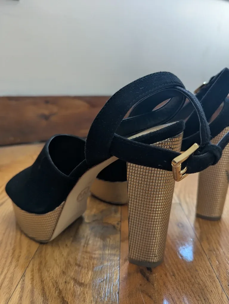 Michael Kors Black Heels image indicator(3)