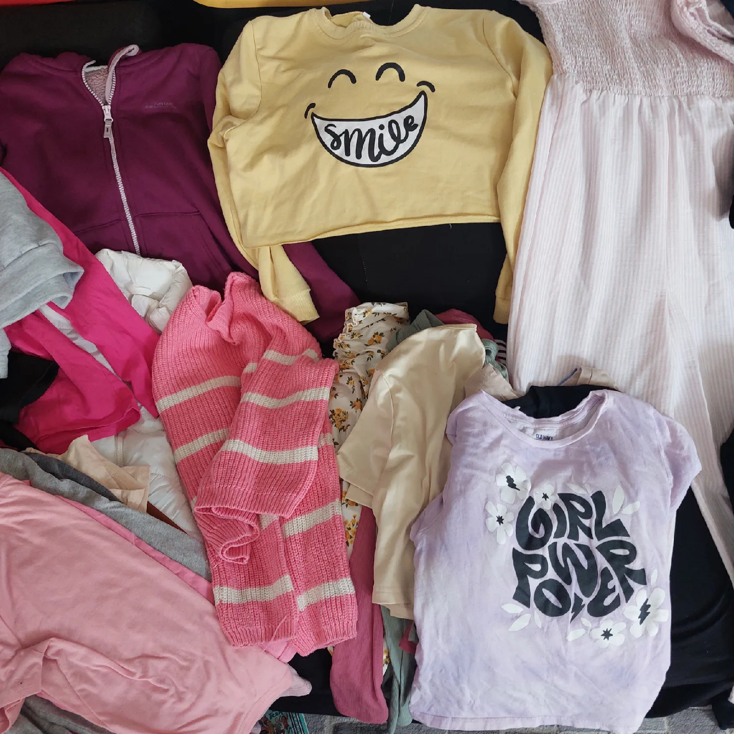 Mixed Lot of Girls Clothes  size 10-14 image indicator(9)