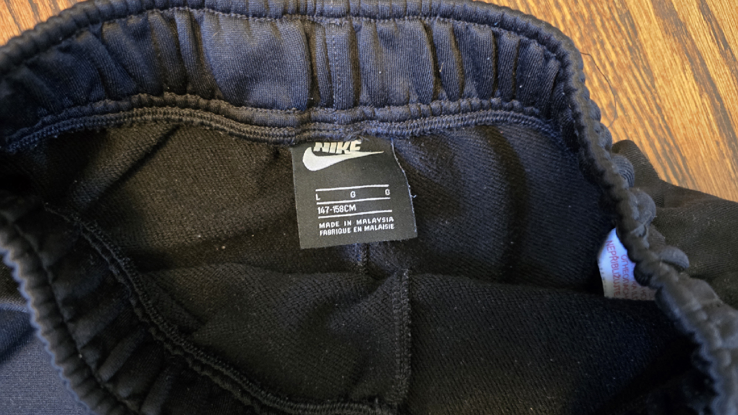 Nike Black Tracksuit - Youth size L 12Y - photo 5