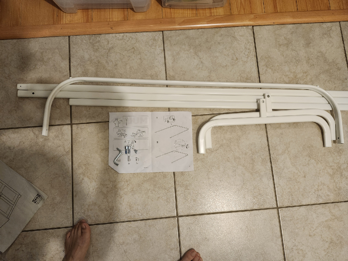 IKEA Rigga Clothes Rack - White - photo 3