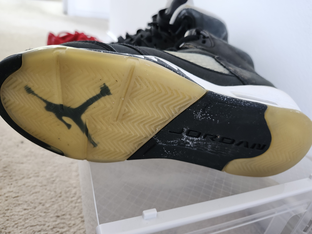 Air Jordan 5 Anthracite Youth Size 6.5Y - photo 2