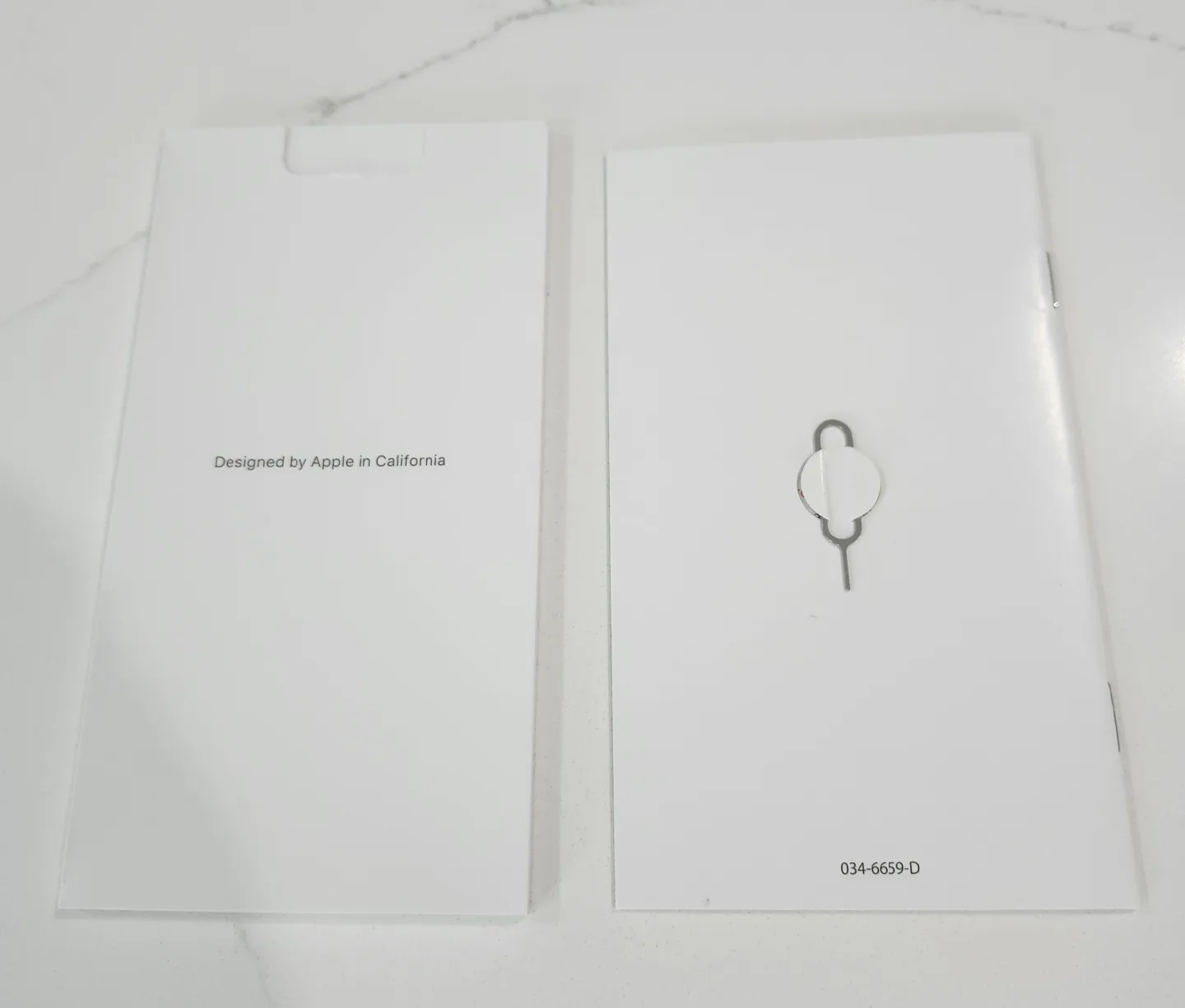 Apple iPhone Xr 64GB White Unlocked image indicator(5)