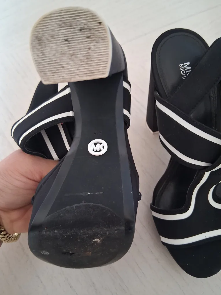 Michael Kors Black/White Heels image indicator(3)