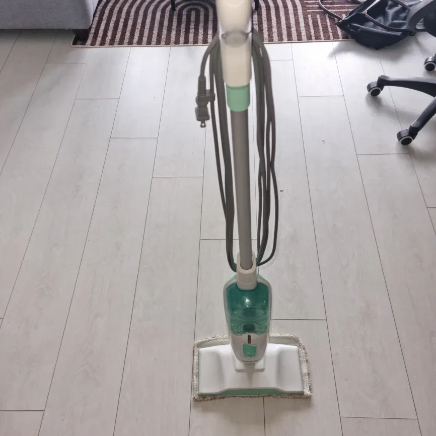 Shark Power Fresh Steam Mop thumbnail