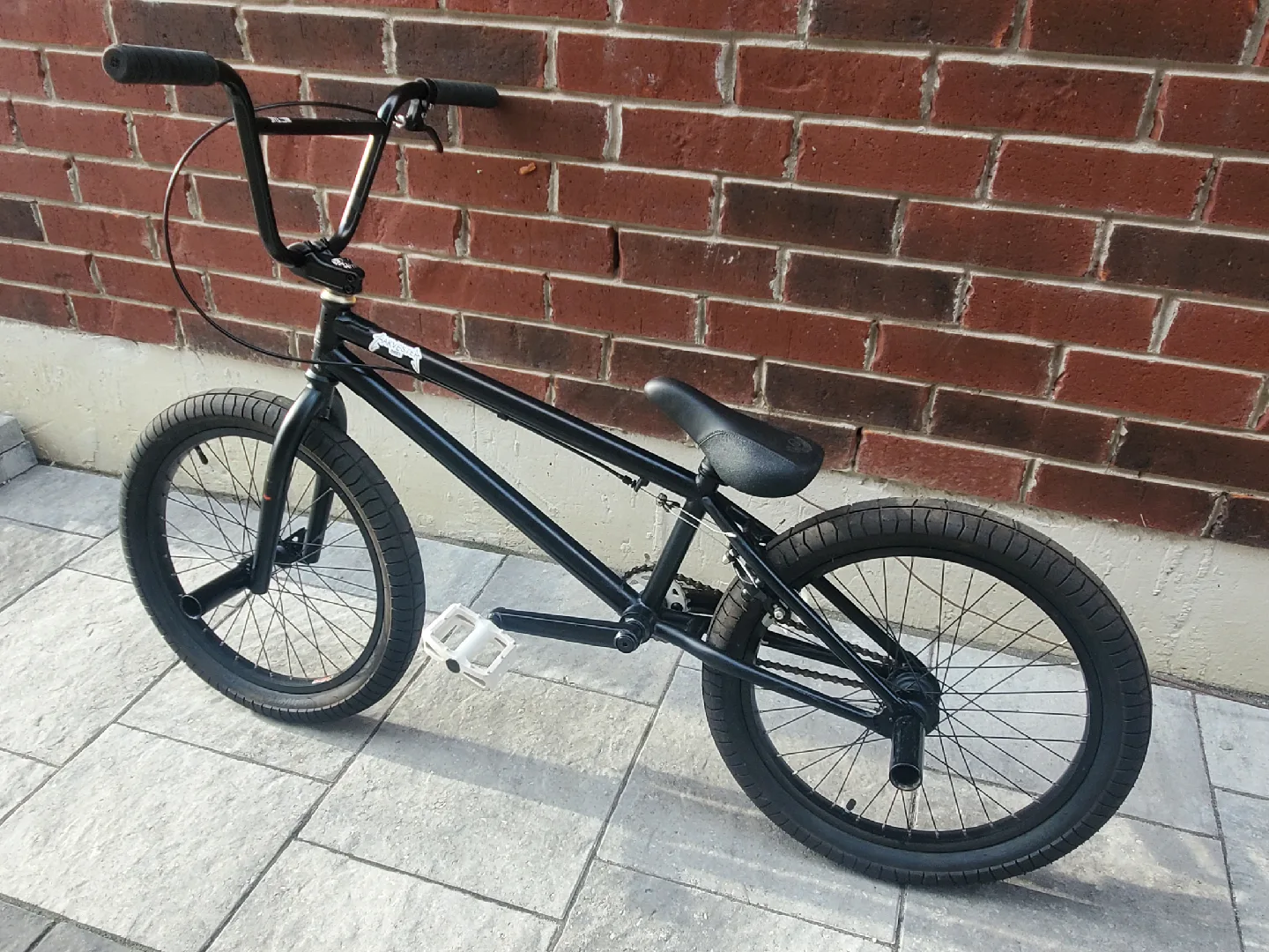 Felt BMX Bike - Black image indicator(2)