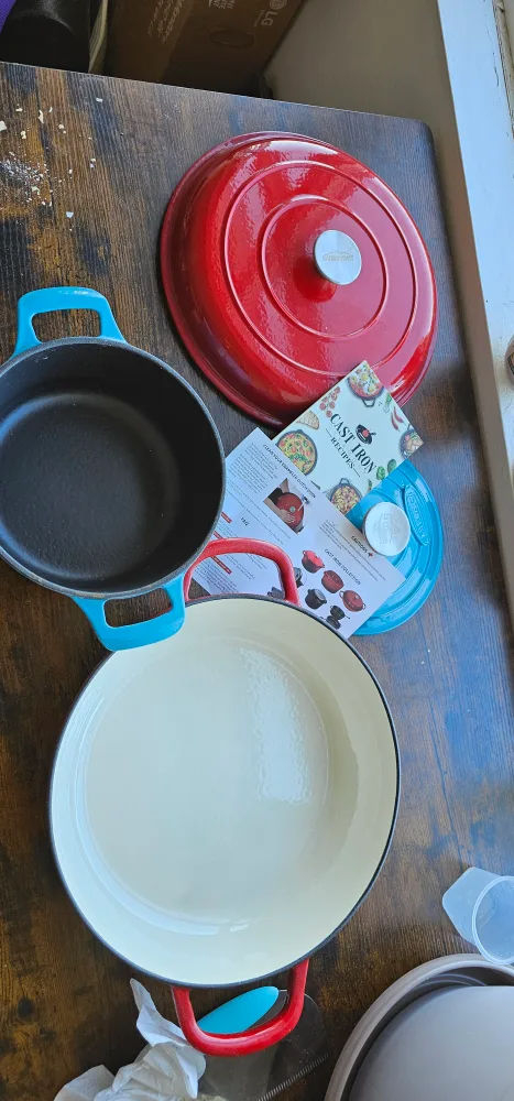 Overmont Cast Iron Dutch Oven Set image indicator(2)