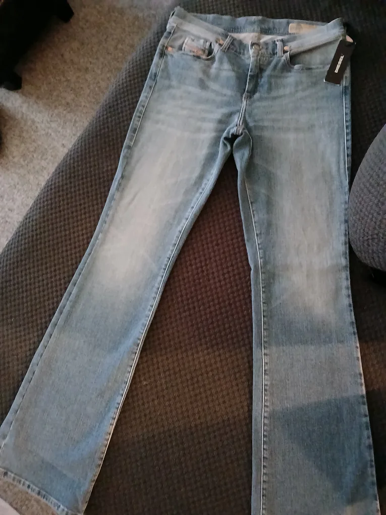 Diesel Slim- Bootcut Low Waist Jeans W29 image indicator(2)