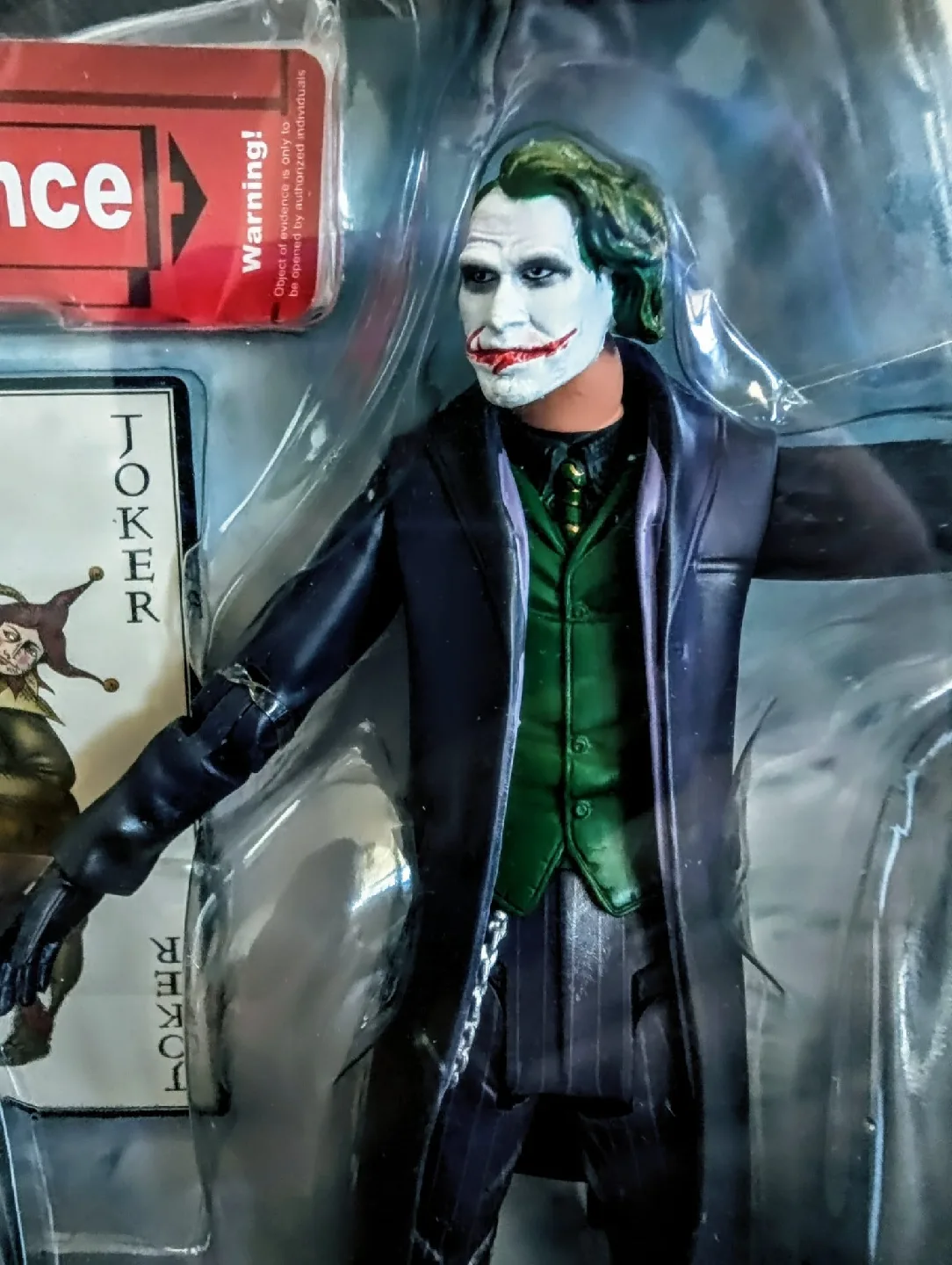 The Dark Knight Joker w/Crime Scene Evidence (Mattel) figure image indicator(10)