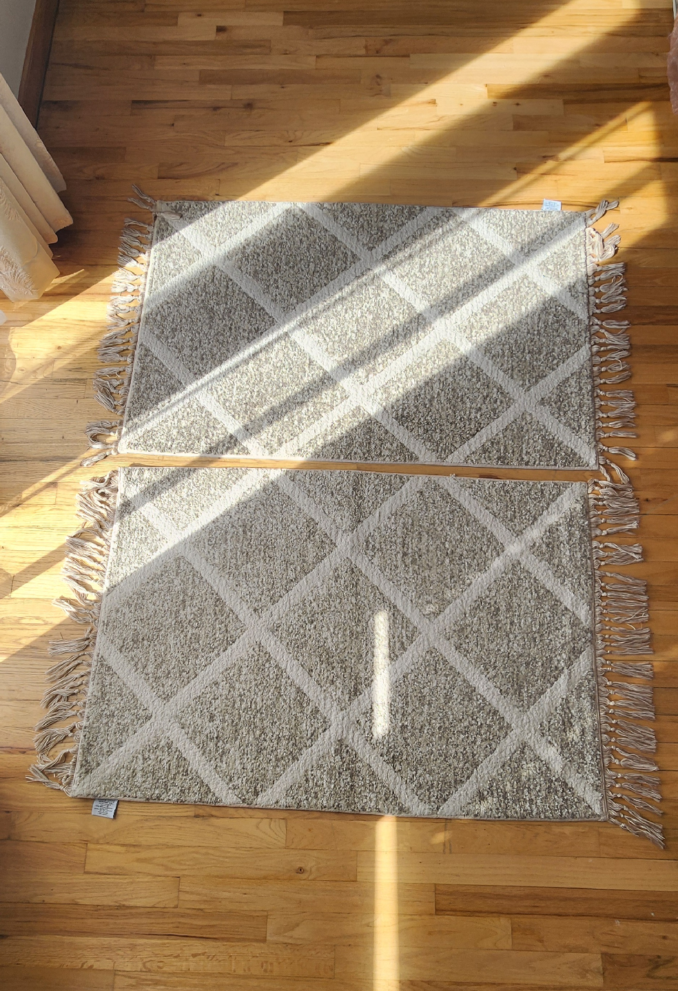 Rugs  2'x3' - photo 3