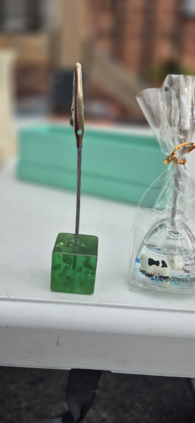 Green Cube Clip