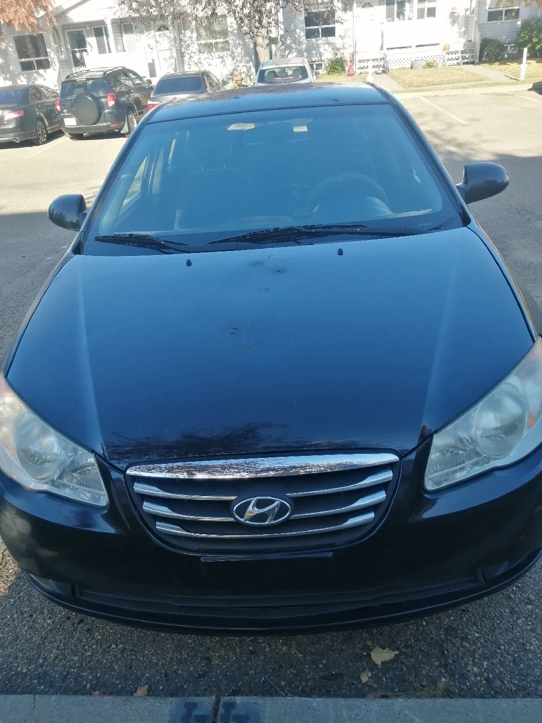 Hyundai Elantra - Black Sedan image indicator(10)