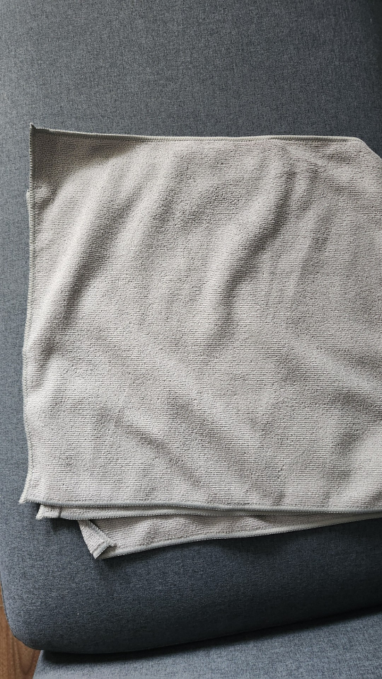 Grey Microfibre cloth 16"x16"