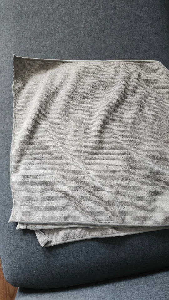 Grey Microfibre cloth 16"x16"