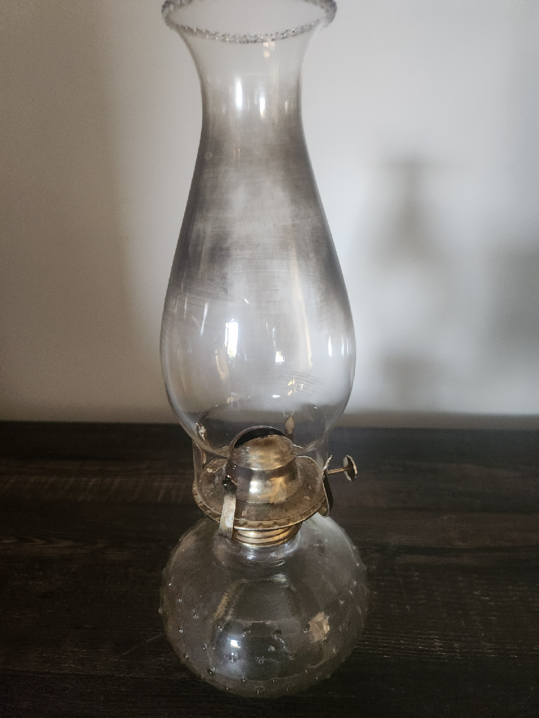 Vintage Glass Oil Lamp with New Wick - Classic Decor