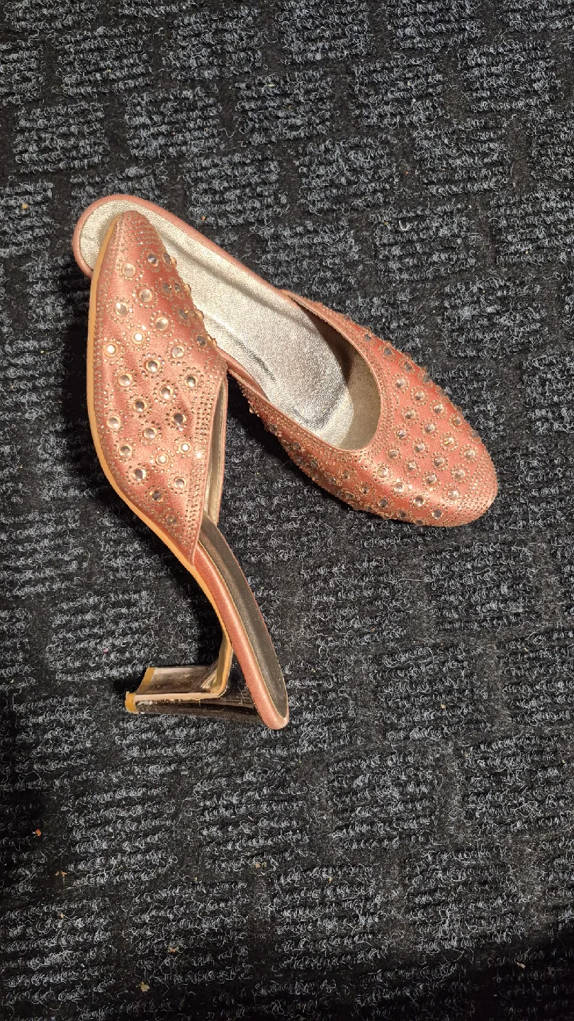 Pink Embellished Heel Mules image indicator(2)