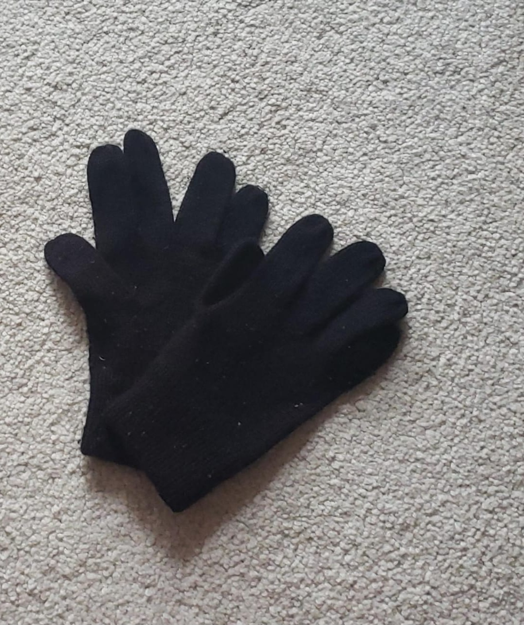 Black Gloves #gifting