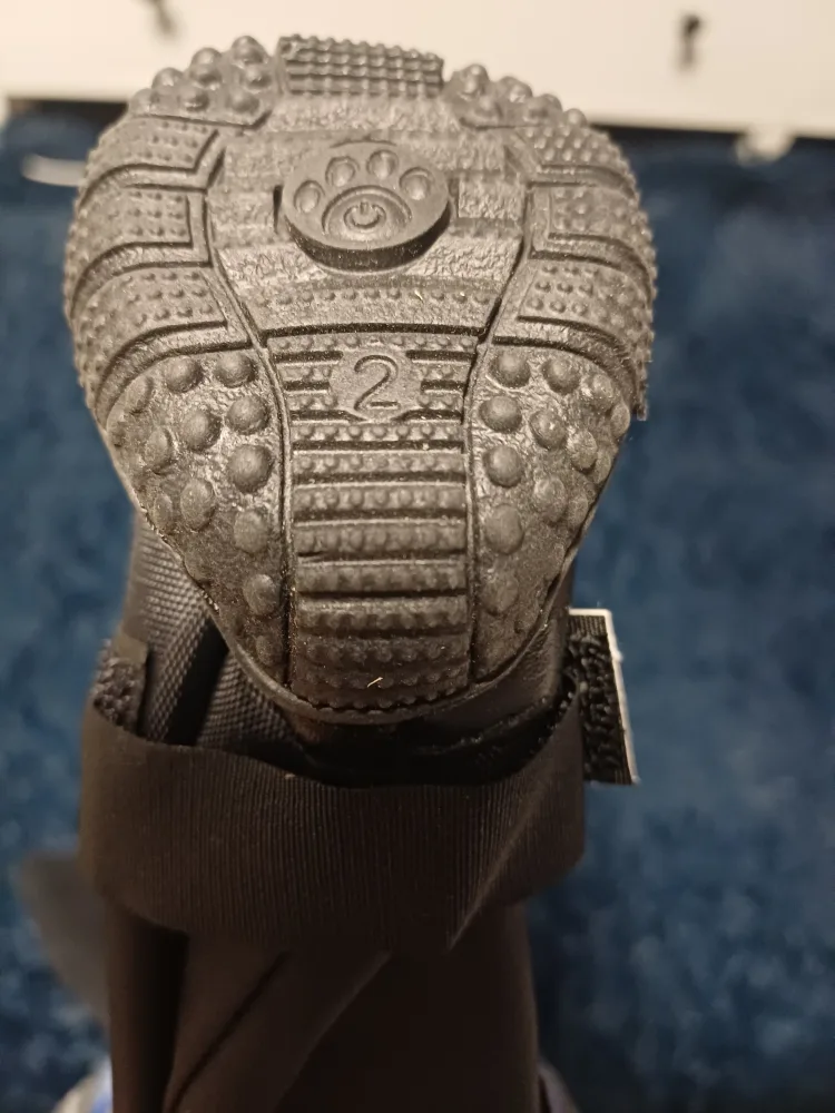 Dog Boots - Set of 4 - Waterproof, Reflective, Velcro Closure image indicator(9)