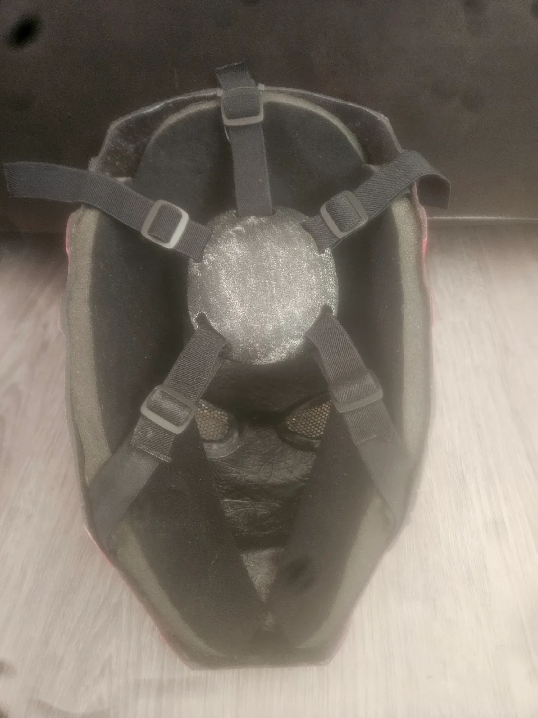 Iron Man Mask - Red and Gold image indicator(3)