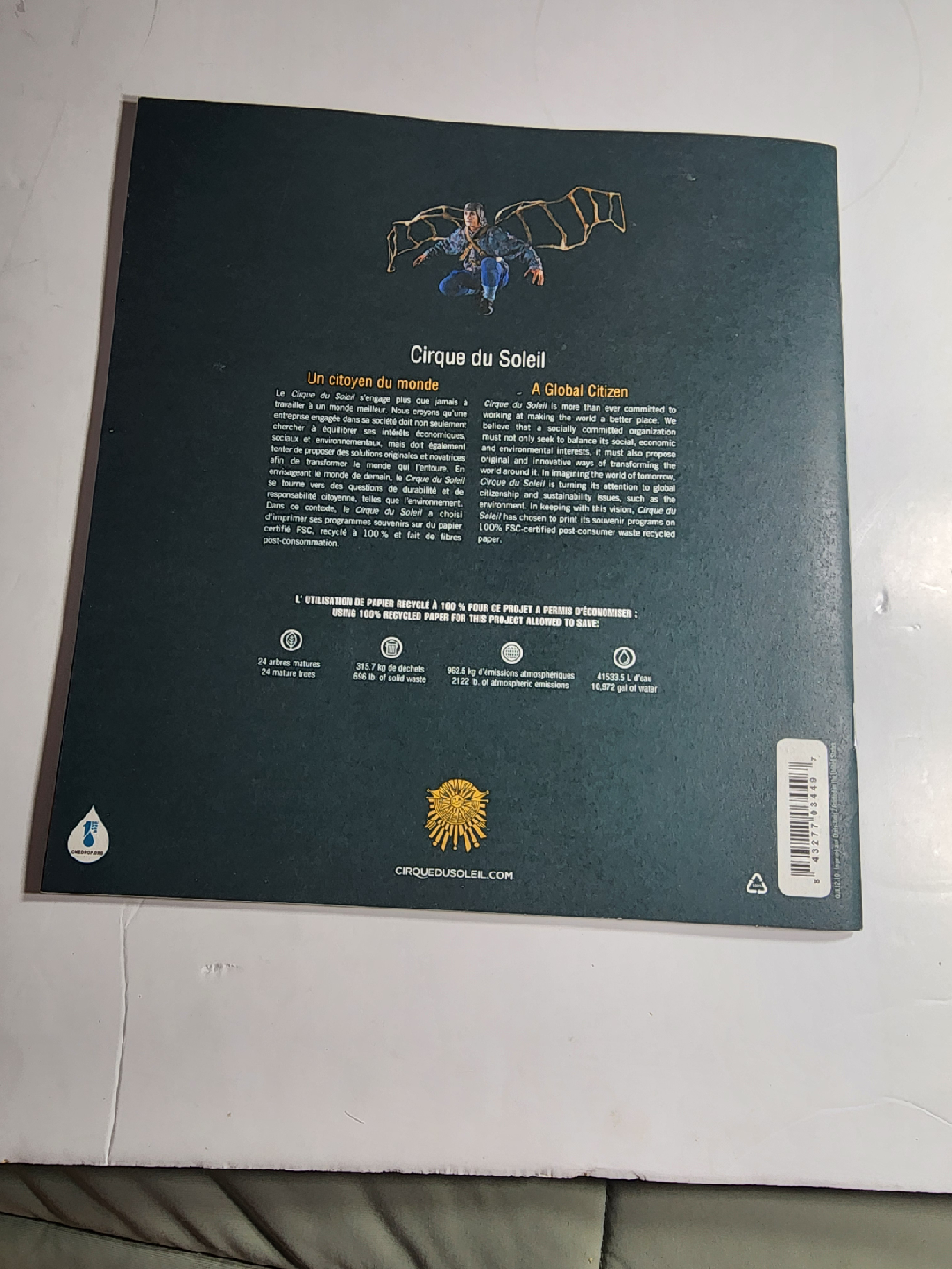 Cirque du Soleil Quidam Souvenir Program - photo 4