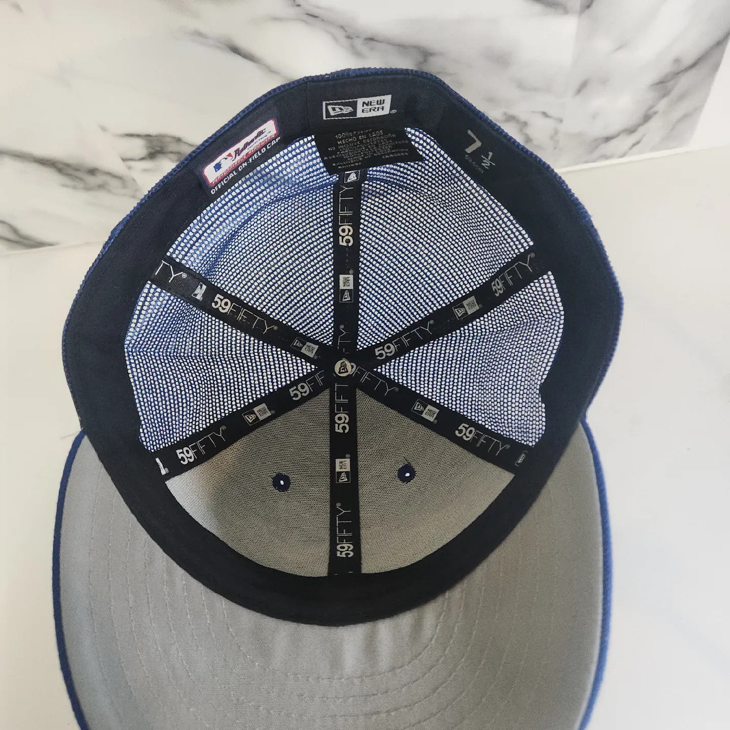 Blue Jays hats image indicator(8)