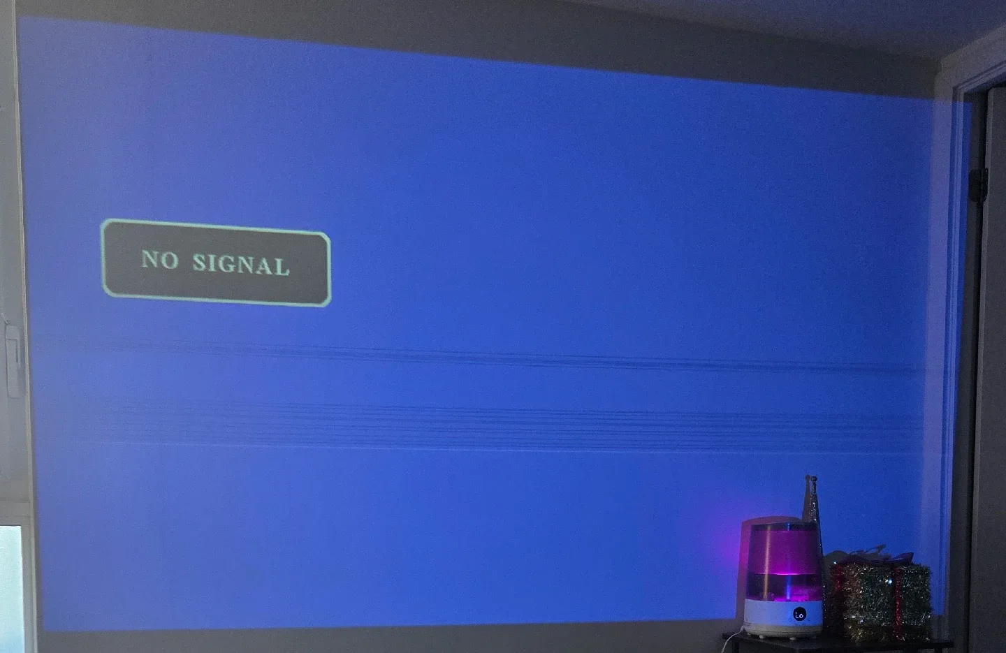 Bomaker Parrot I Full HD LED Projector image indicator(2)