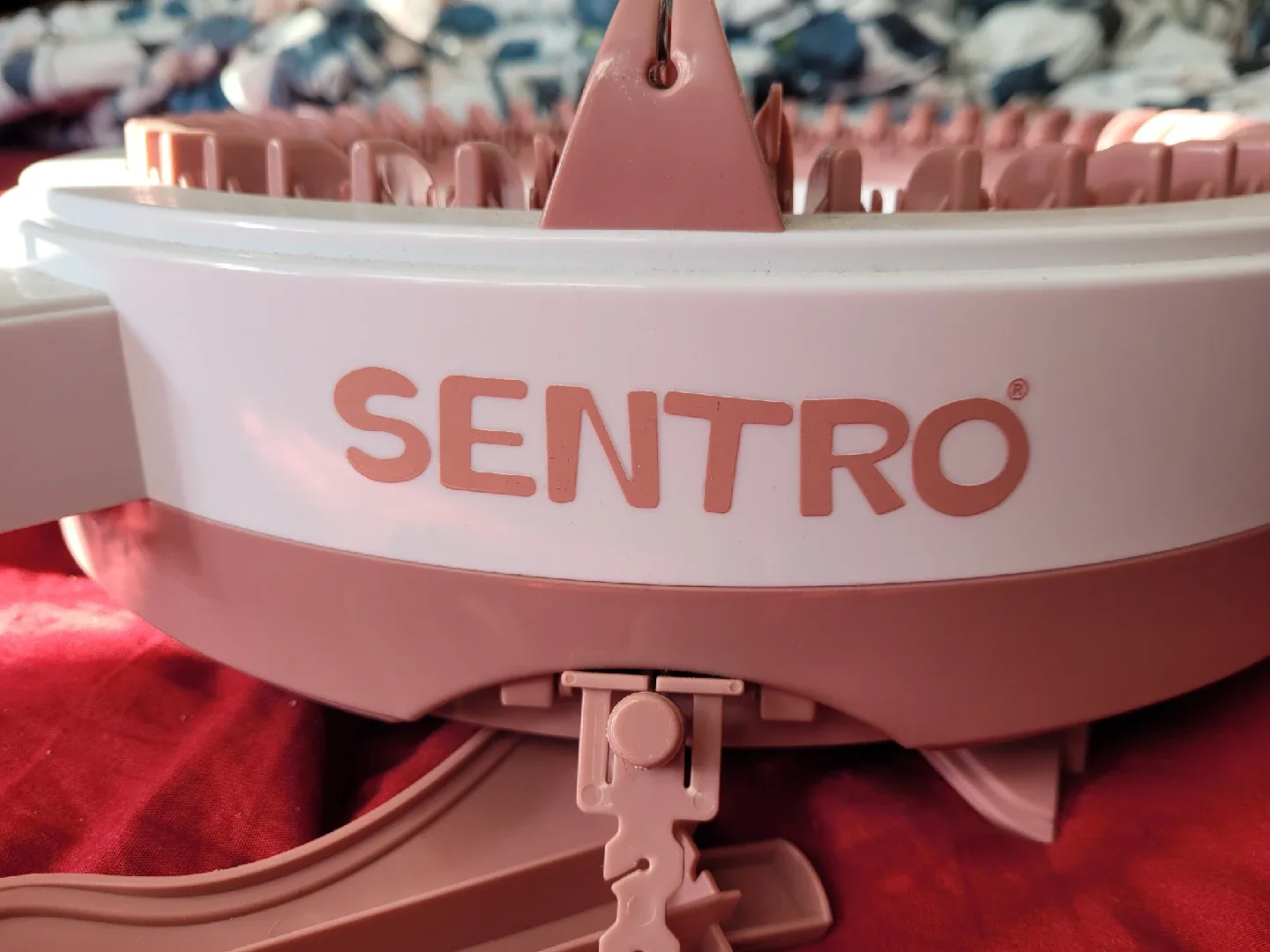 Sentro Knitting Machine image indicator(8)