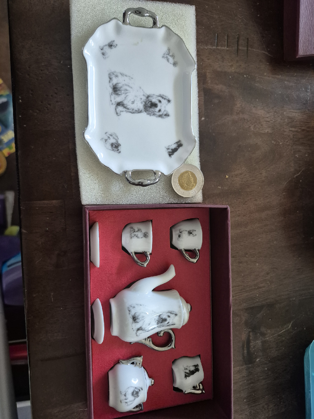 small ornamental Tea Set